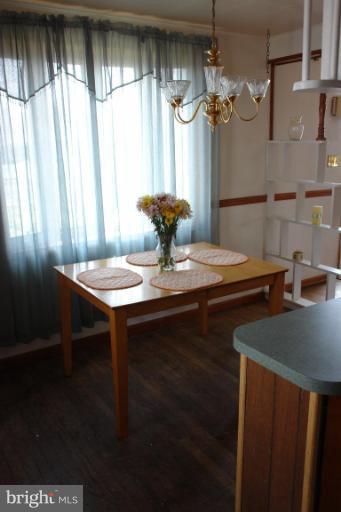 3306 Sollers Point Road Dundalk, MD 21222 - Photo 16 of 17 Dining Room
