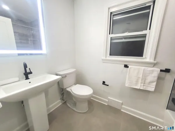 $795,000 | 17 Woodlawn Avenue, Norwalk, CT 06854