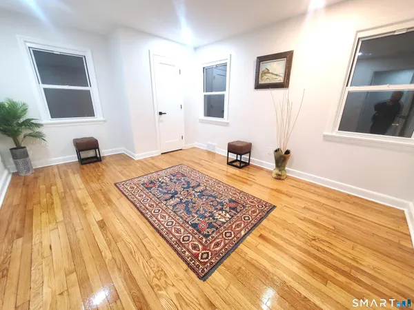 $795,000 | 17 Woodlawn Avenue, Norwalk, CT 06854