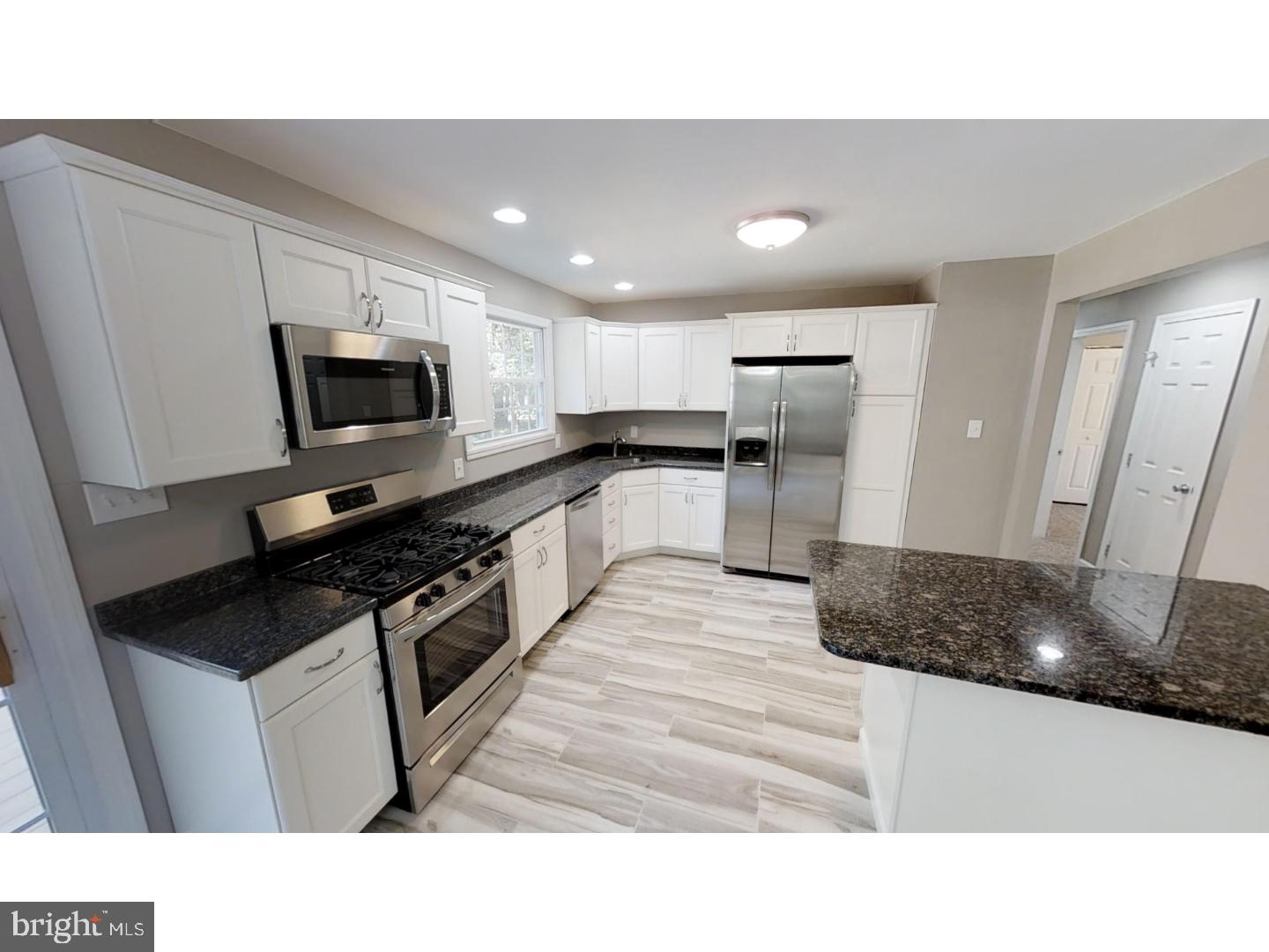 194 Crow Pond Road Elmer, NJ 08318 - Photo 2 of 24