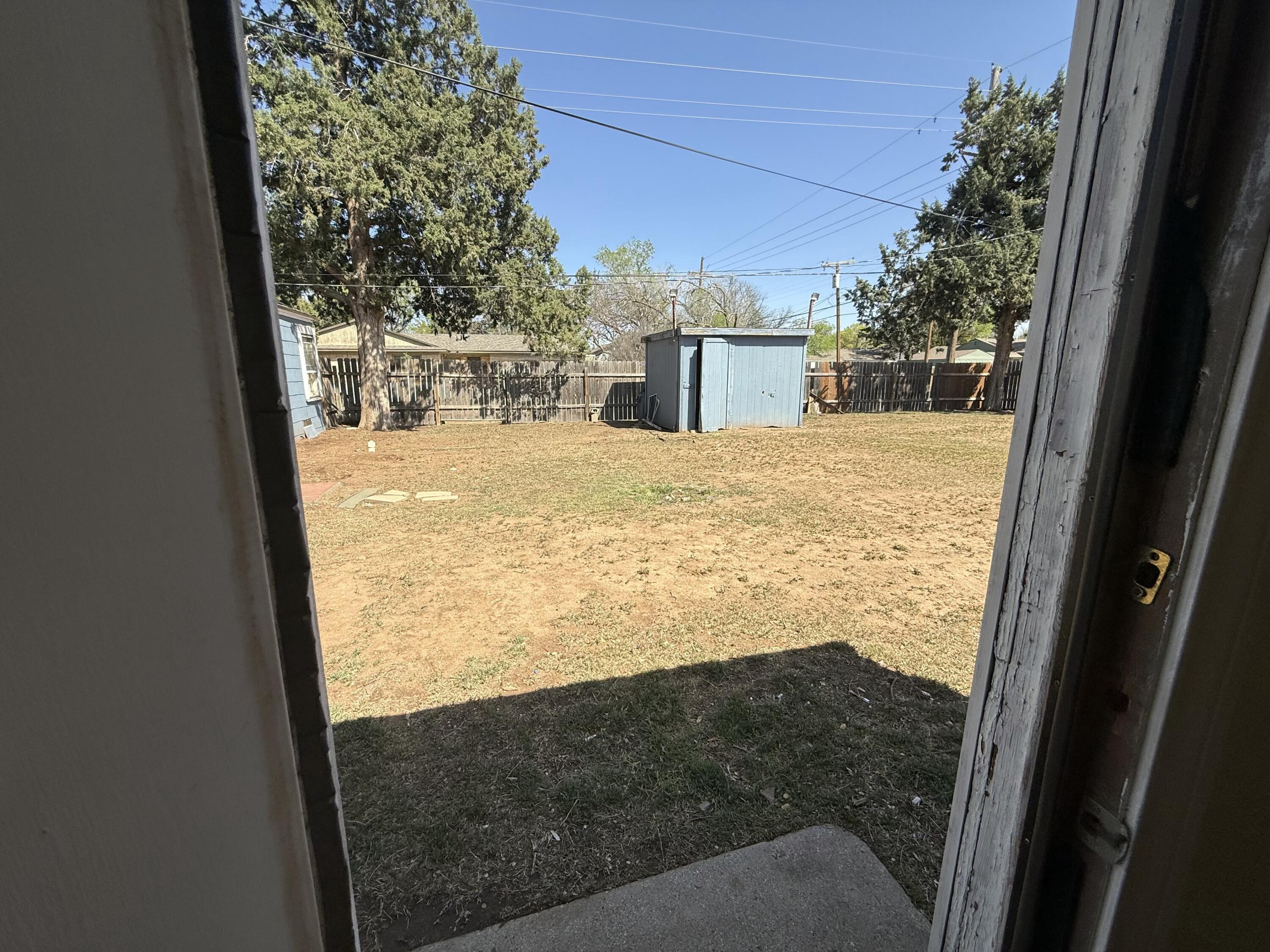 2601 30th Street Lubbock, TX 79410 - Photo 39 of 40 tempImage76kfk6