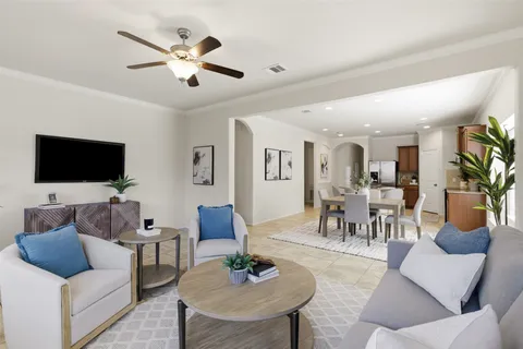 $330,000 | 124 Golden Eagle, Leander, TX 78641