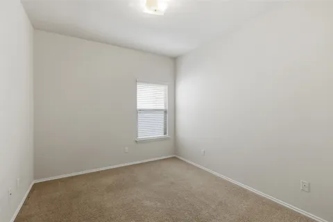 $330,000 | 124 Golden Eagle, Leander, TX 78641