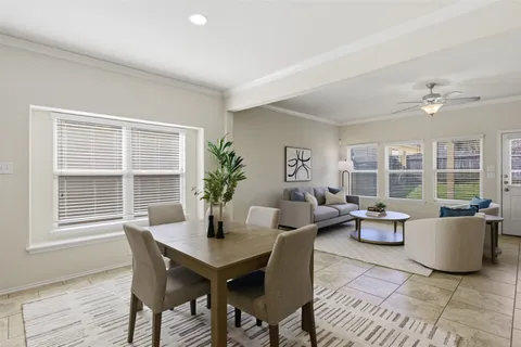 $330,000 | 124 Golden Eagle, Leander, TX 78641