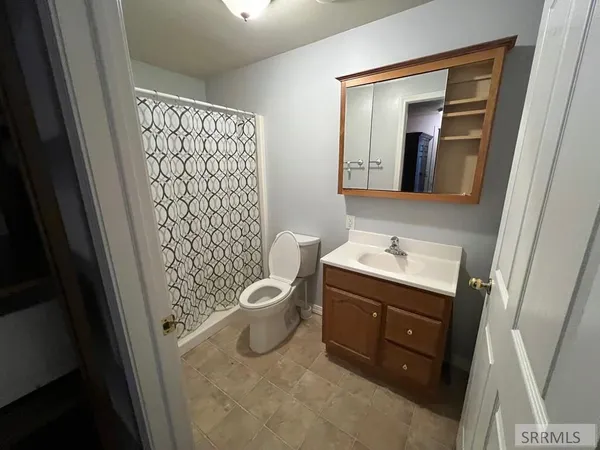 $595,500 | 674 Katie Court, Ammon, ID 83406