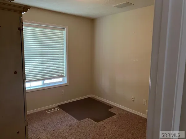 $595,500 | 674 Katie Court, Ammon, ID 83406