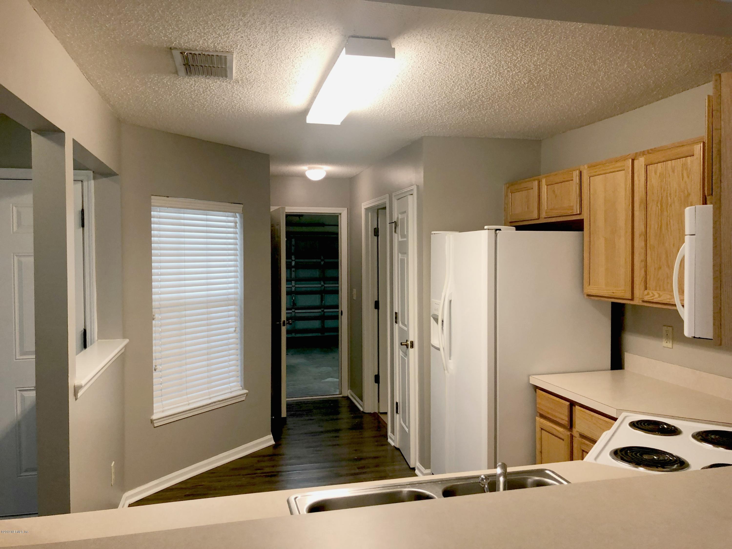 96023 Coral Reef Road Yulee, FL 32097 - Photo 10 of 23 kitchen