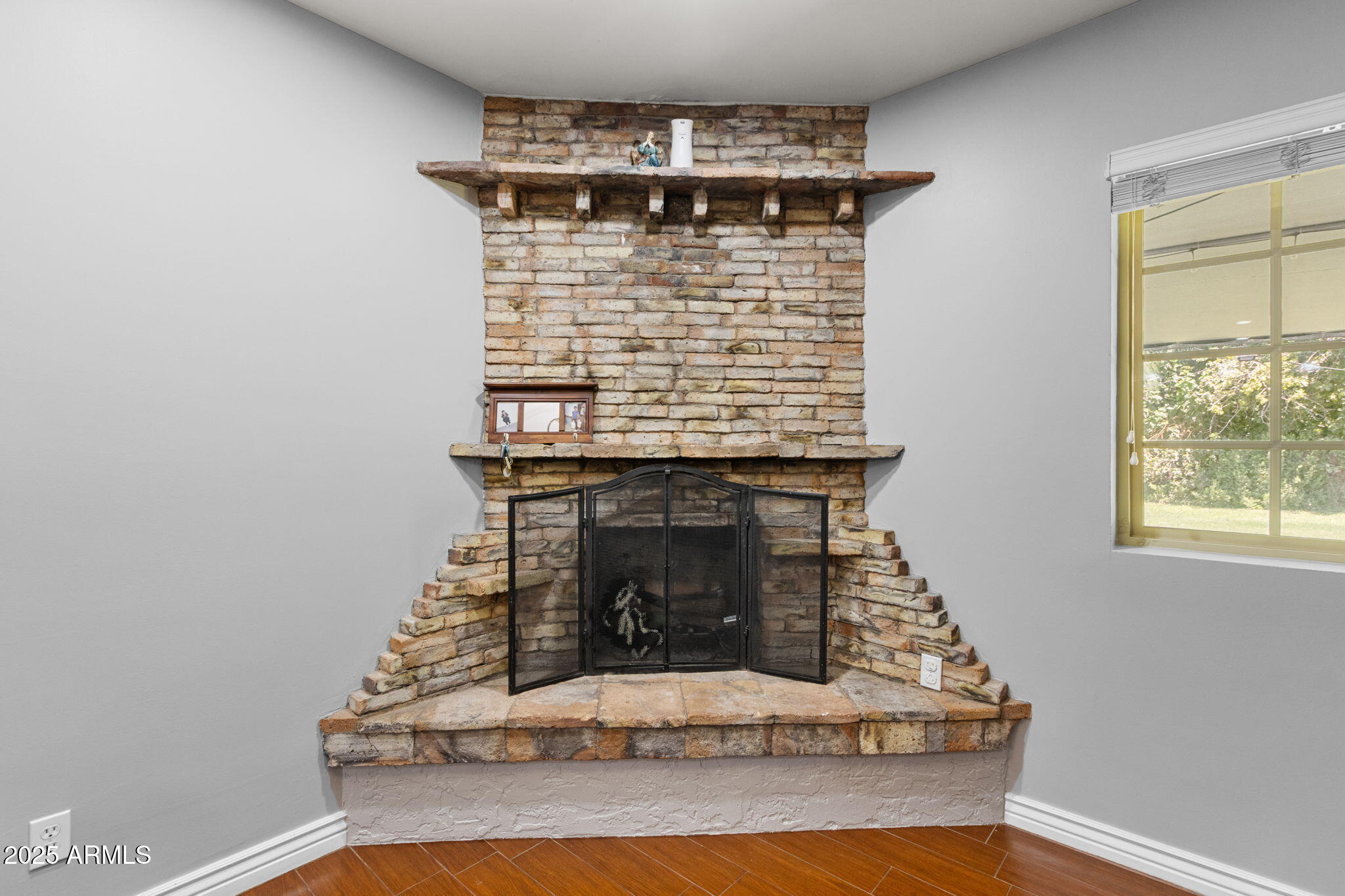 6548 West Baseline Road Laveen, AZ 85339 - Photo 18 of 60 Electric Fireplace