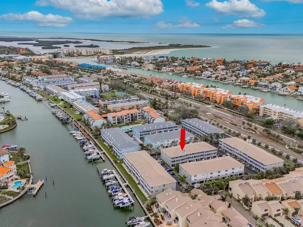 $3,750 | 521 Pinellas Bayway South, Unit 204, St. Petersburg, FL 33715