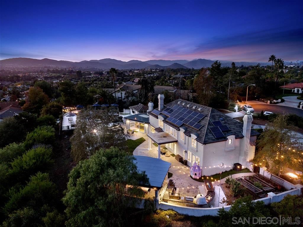 17833 Joyas Court Poway, CA 92064 - Photo 2 of 25