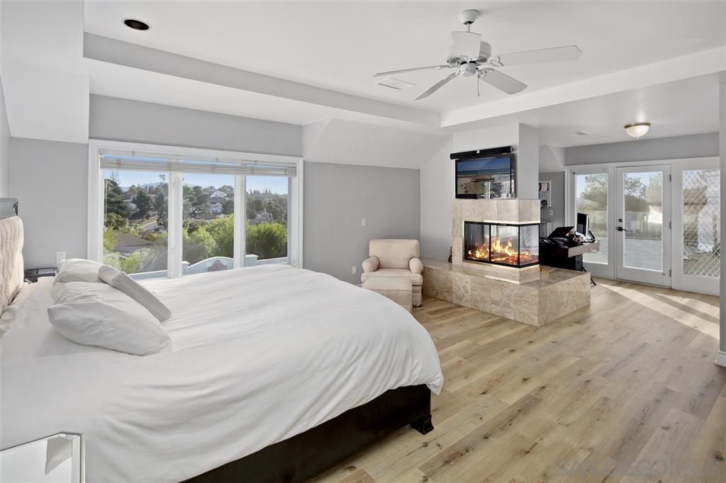 17833 Joyas Court Poway, CA 92064 - Photo 12 of 25