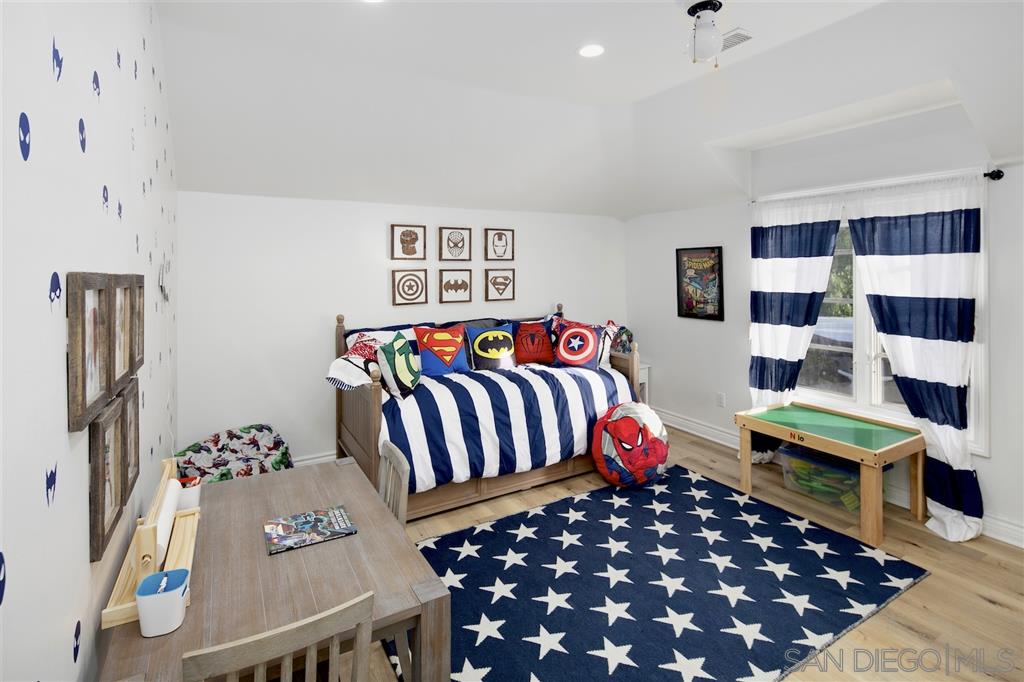 17833 Joyas Court Poway, CA 92064 - Photo 14 of 25