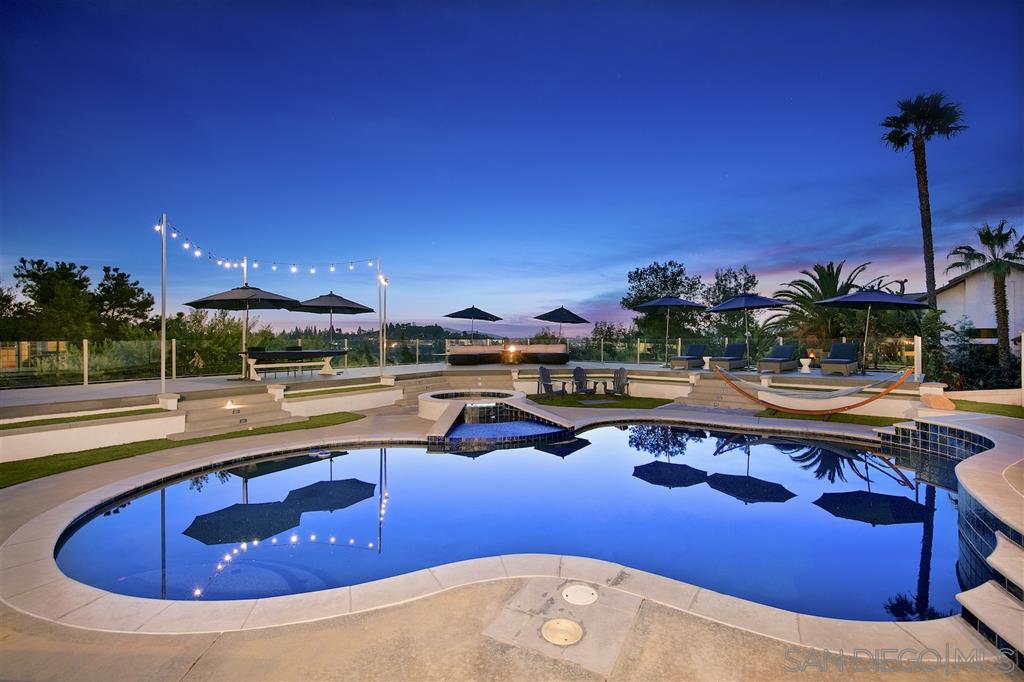 17833 Joyas Court Poway, CA 92064 - Photo 4 of 25