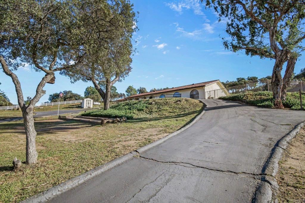 2157 Via Dieguenos Alpine, CA 91901 - Photo 31 of 31 a view of a yard with wooden fence