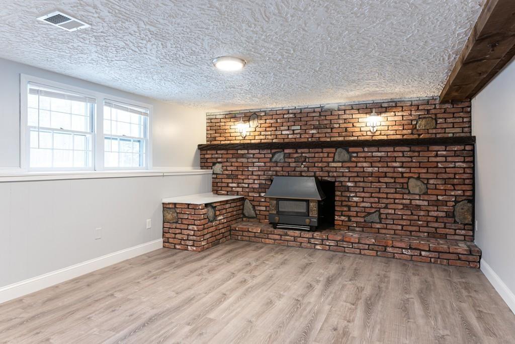109 Main Street Townsend, MA 01469 - Photo 25 of 38 Gallery Image 25