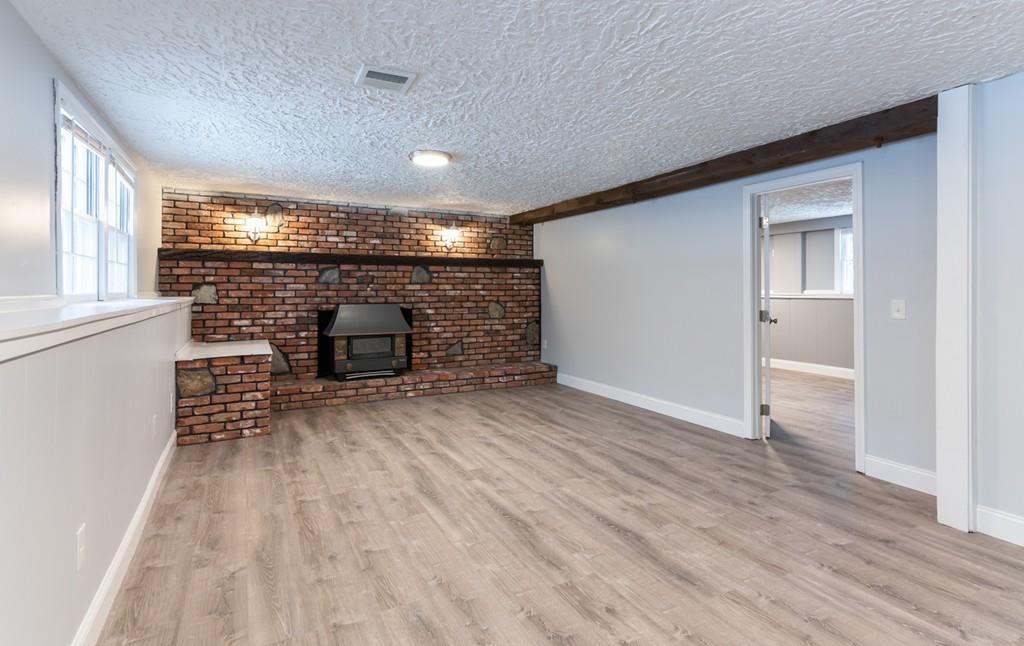 109 Main Street Townsend, MA 01469 - Photo 26 of 38 Gallery Image 26