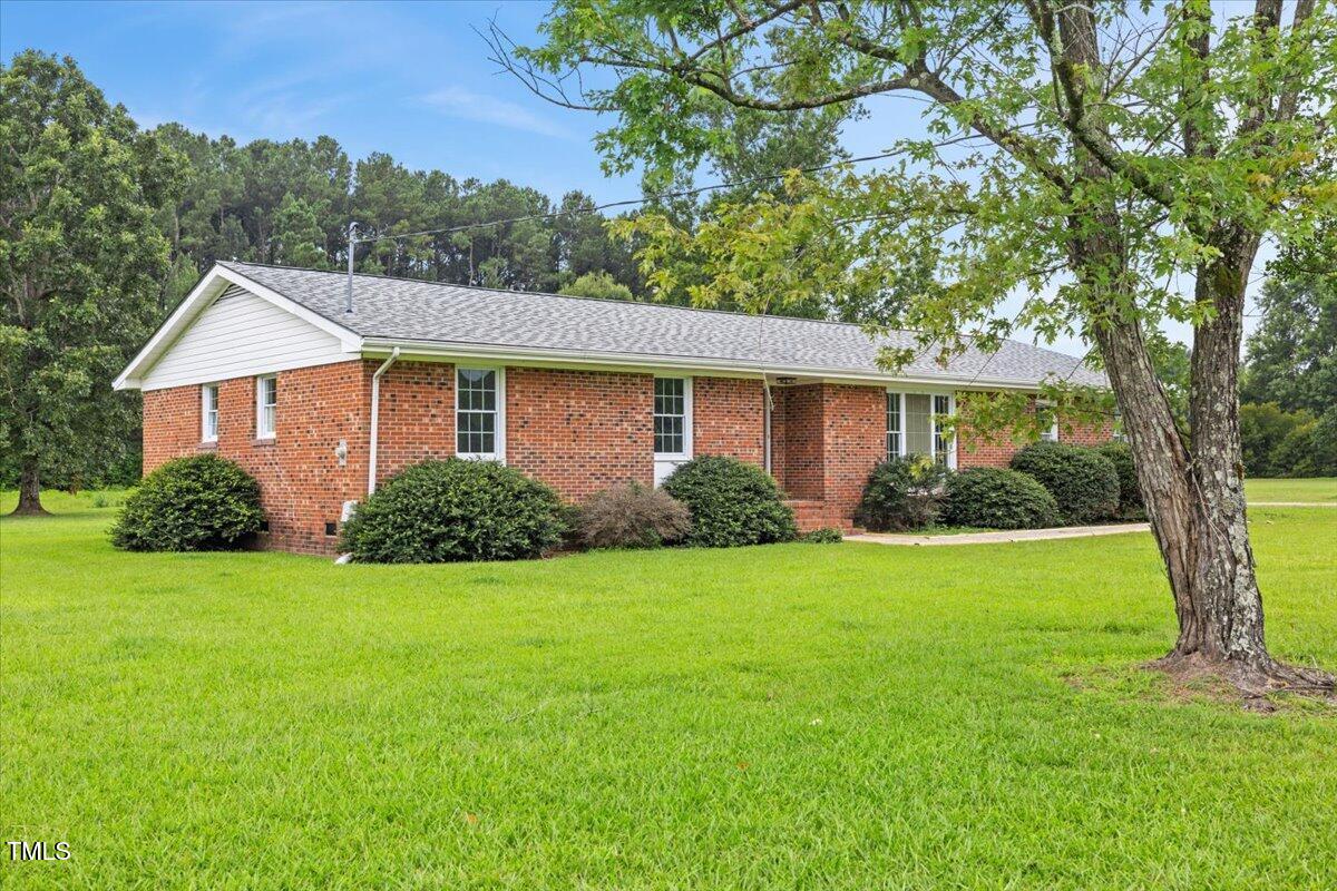 482 Hinnant Road Selma, NC 27576 - Photo 3 of 59 03-482 Hinnant Rd