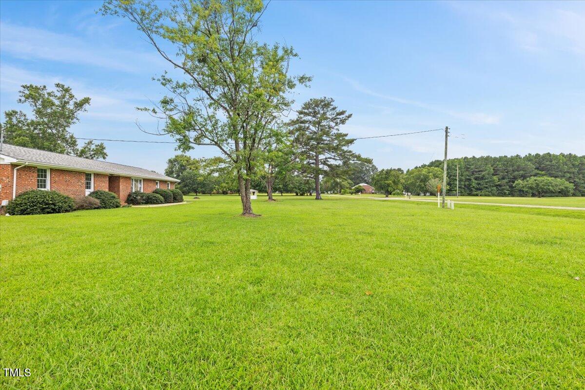 482 Hinnant Road Selma, NC 27576 - Photo 5 of 59 05-482 Hinnant Rd