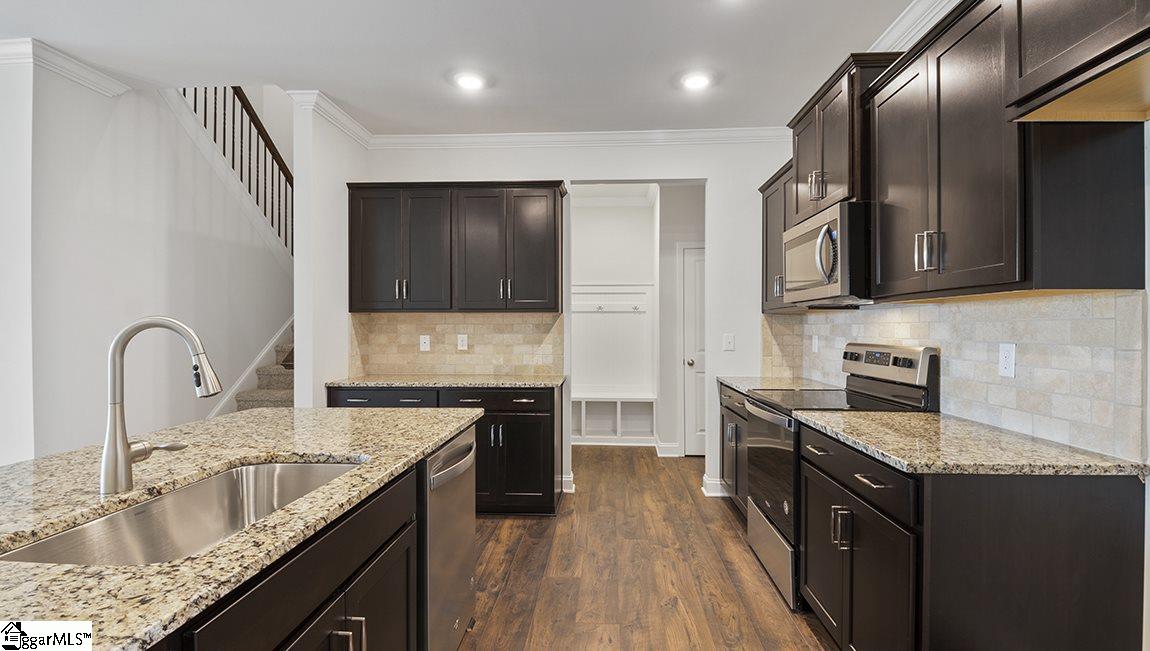 578 Yellow Fox Road, Unit 279 Greer, SC 29650 - Photo 8 of 28 Gallery Image 8