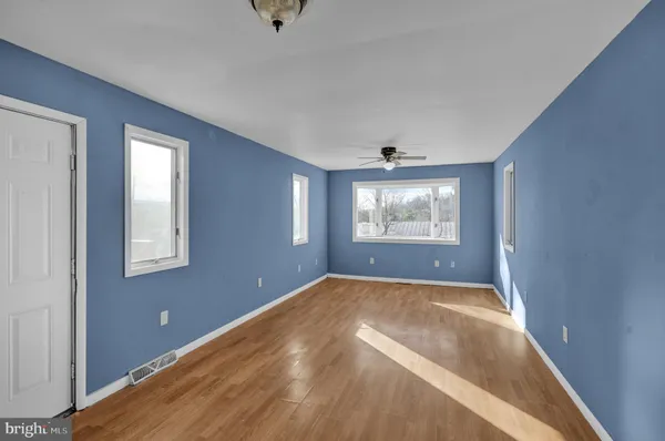 $275,000 | 70 North Centre Avenue, Leesport, PA 19533