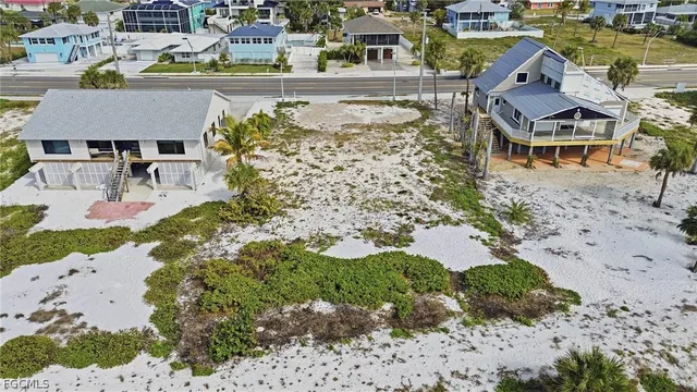 $2,899,999 | 8010 Estero Boulevard, Fort Myers Beach, FL 33931