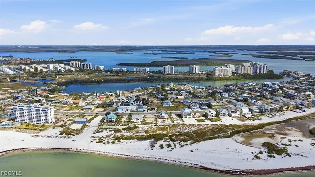 $2,899,999 | 8010 Estero Boulevard, Fort Myers Beach, FL 33931