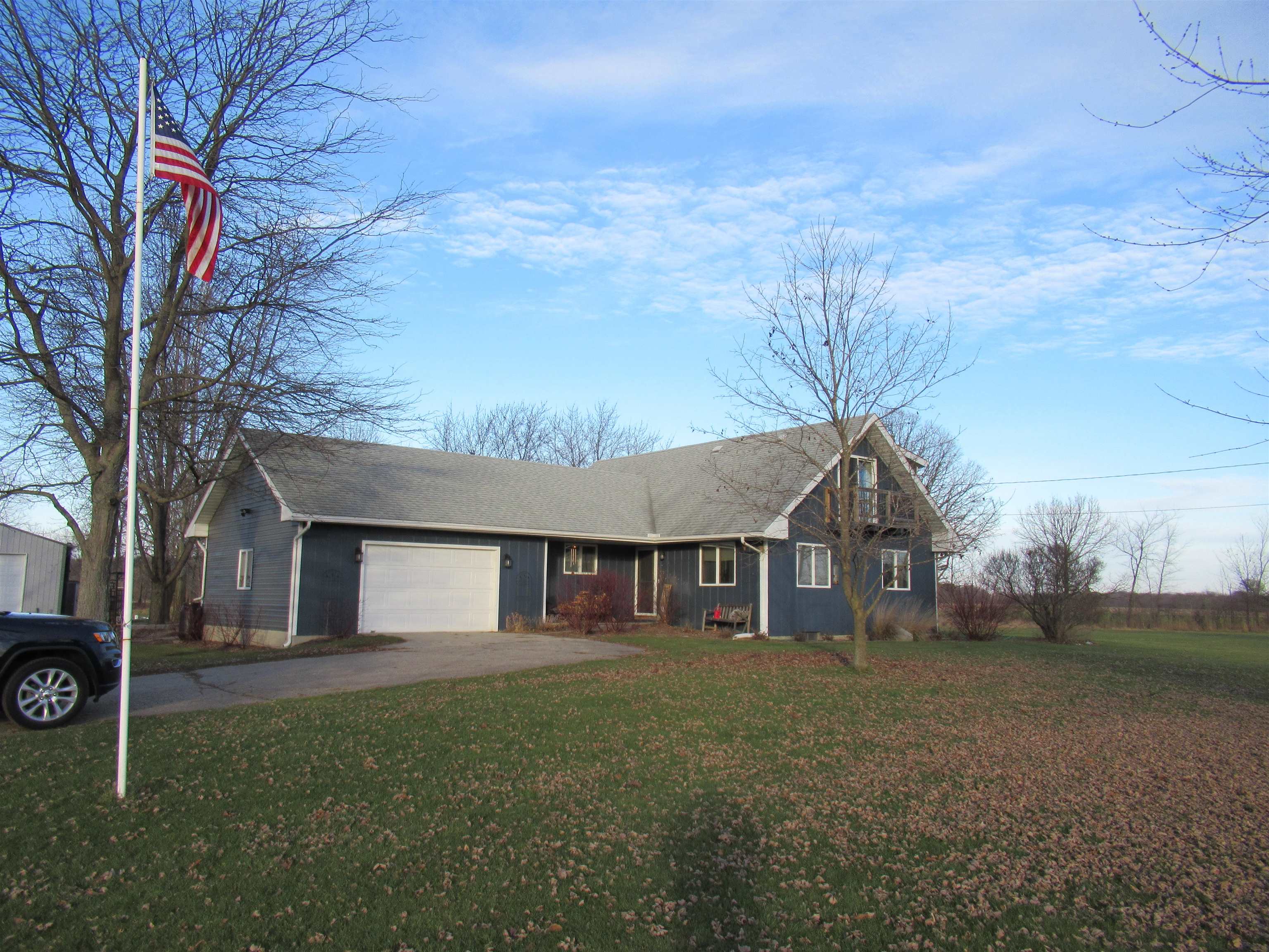 11436 West Stanley Road Flushing, MI 48433 - Photo 3 of 41 50129812-dbc95450-13c1-4b5b-bc40-b64fb3372421.JPG