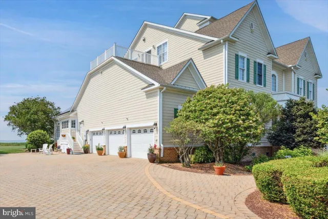 $3,299,900 | 11525 Bay Pt Lane, Berlin, MD 21811