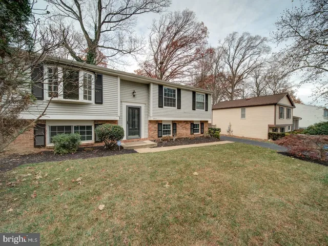 $764,980 | 9117 Hunting Pines Place, Fairfax, VA 22032