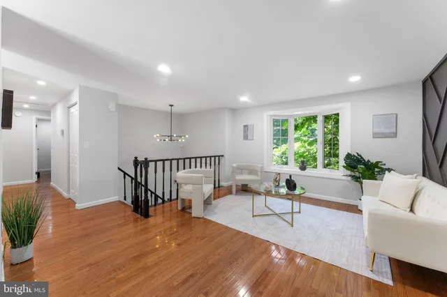 $764,980 | 9117 Hunting Pines Place, Fairfax, VA 22032