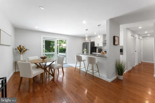 $764,980 | 9117 Hunting Pines Place, Fairfax, VA 22032