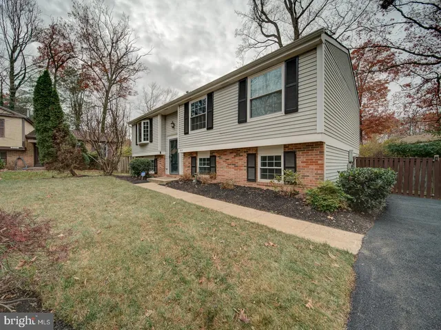 $764,980 | 9117 Hunting Pines Place, Fairfax, VA 22032
