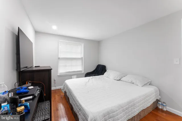 $764,980 | 9117 Hunting Pines Place, Fairfax, VA 22032