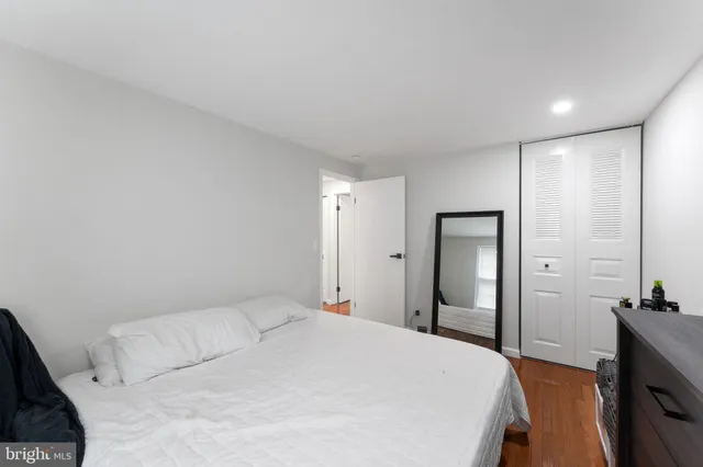 $764,980 | 9117 Hunting Pines Place, Fairfax, VA 22032