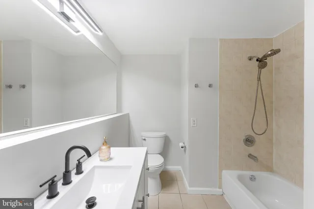 $764,980 | 9117 Hunting Pines Place, Fairfax, VA 22032