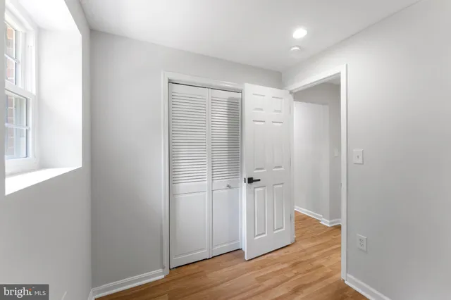 $764,980 | 9117 Hunting Pines Place, Fairfax, VA 22032