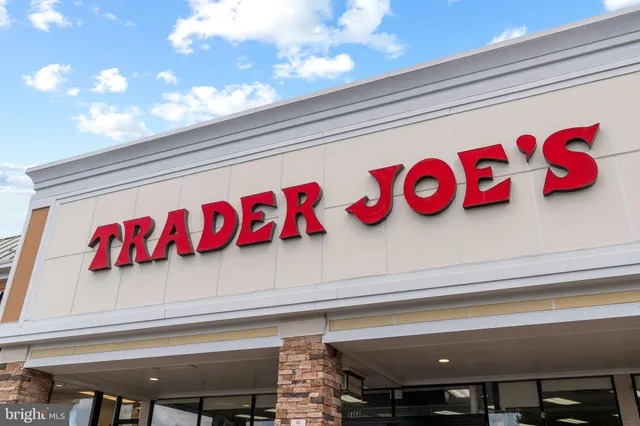 $764,980 | 9117 Hunting Pines Place, Fairfax, VA 22032