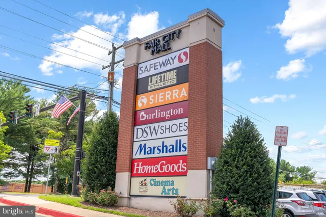 $764,980 | 9117 Hunting Pines Place, Fairfax, VA 22032