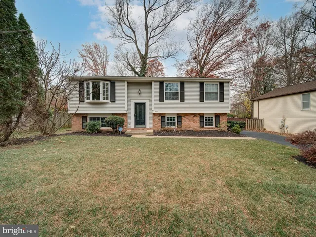 $764,980 | 9117 Hunting Pines Place, Fairfax, VA 22032