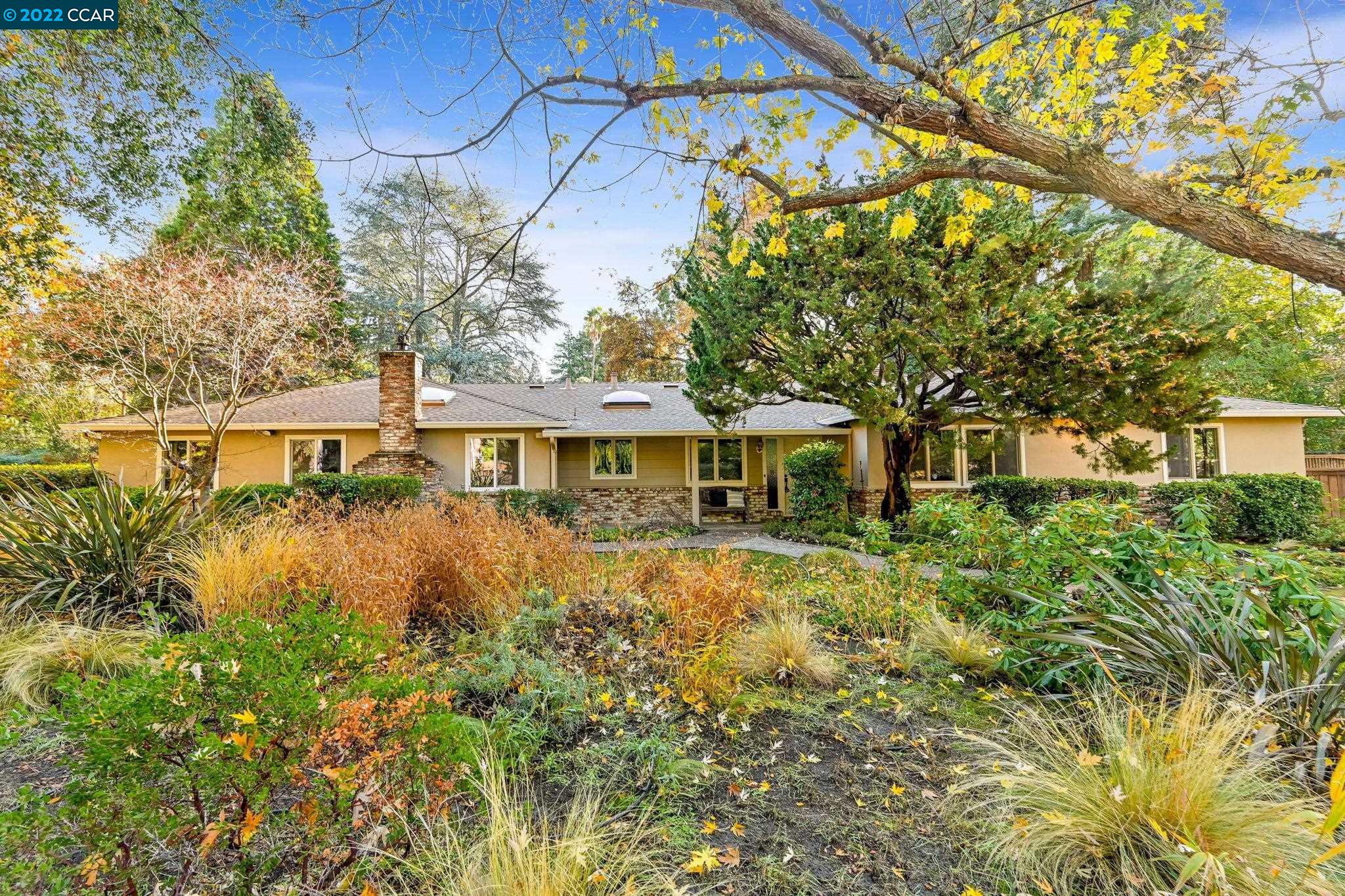3176 Bradena Lane, Lafayette, CA 94549 Compass