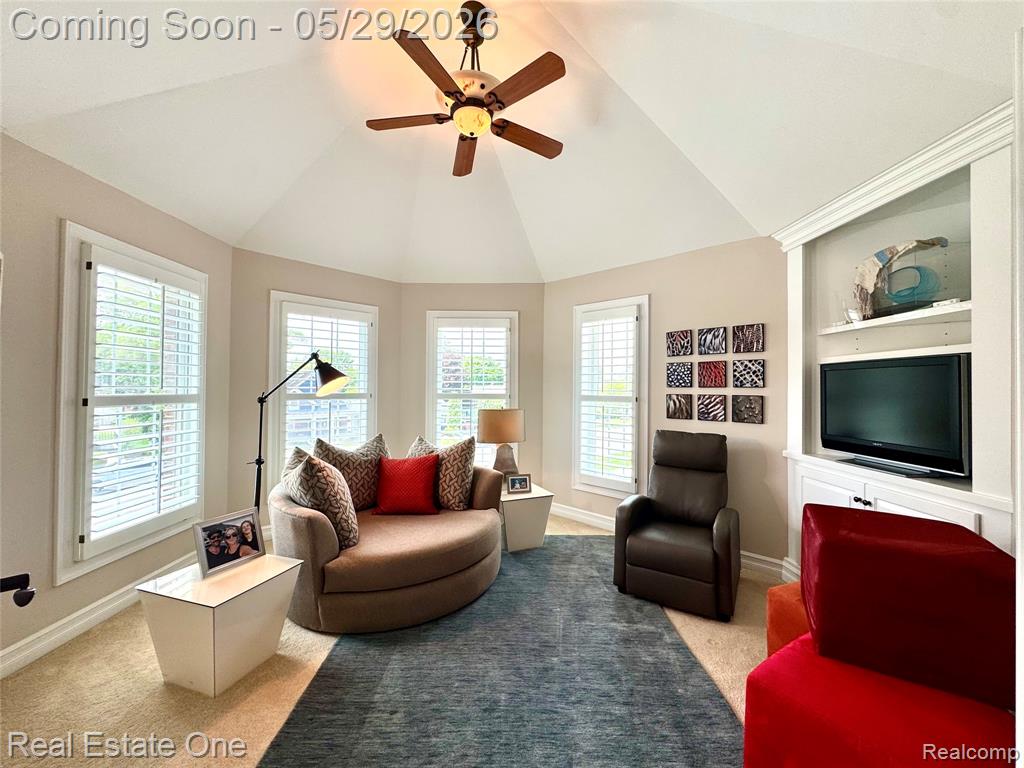 306 Woodward Avenue Rochester, MI 48307 - Photo 12 of 22