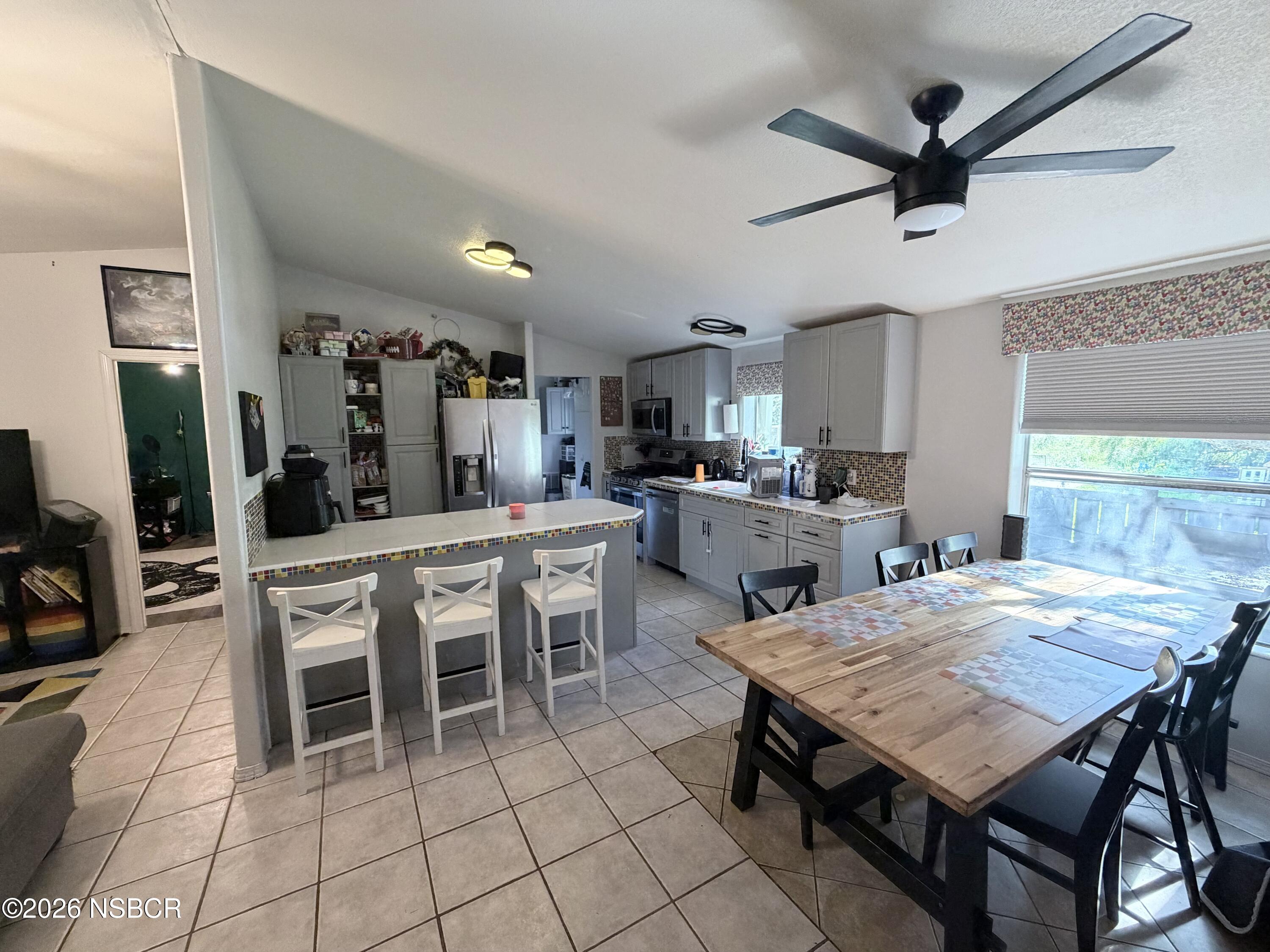 2075 Cambridge Way Santa Maria, CA 93454 - Photo 30 of 48 IMG_5564