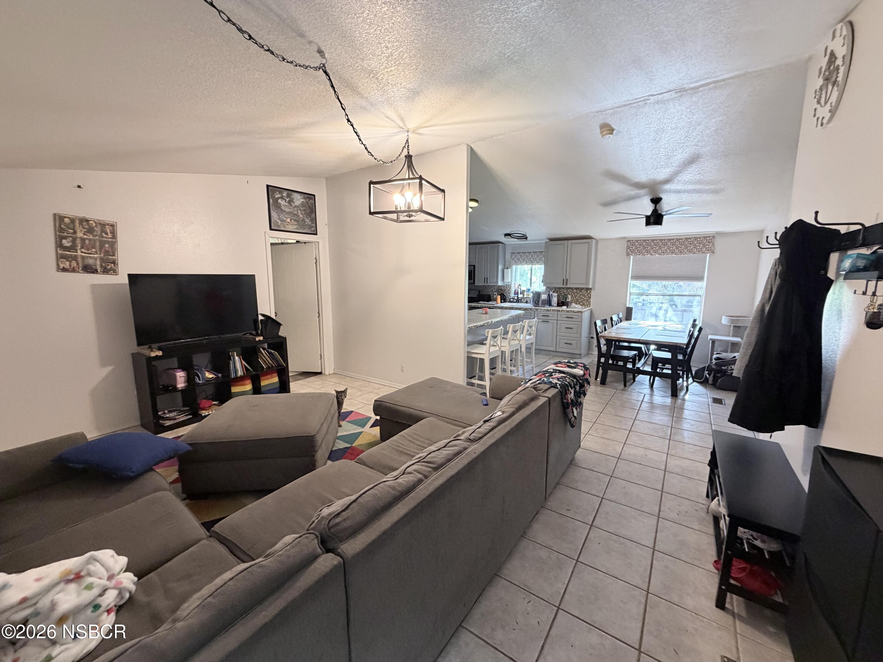 2075 Cambridge Way Santa Maria, CA 93454 - Photo 31 of 48 IMG_5563