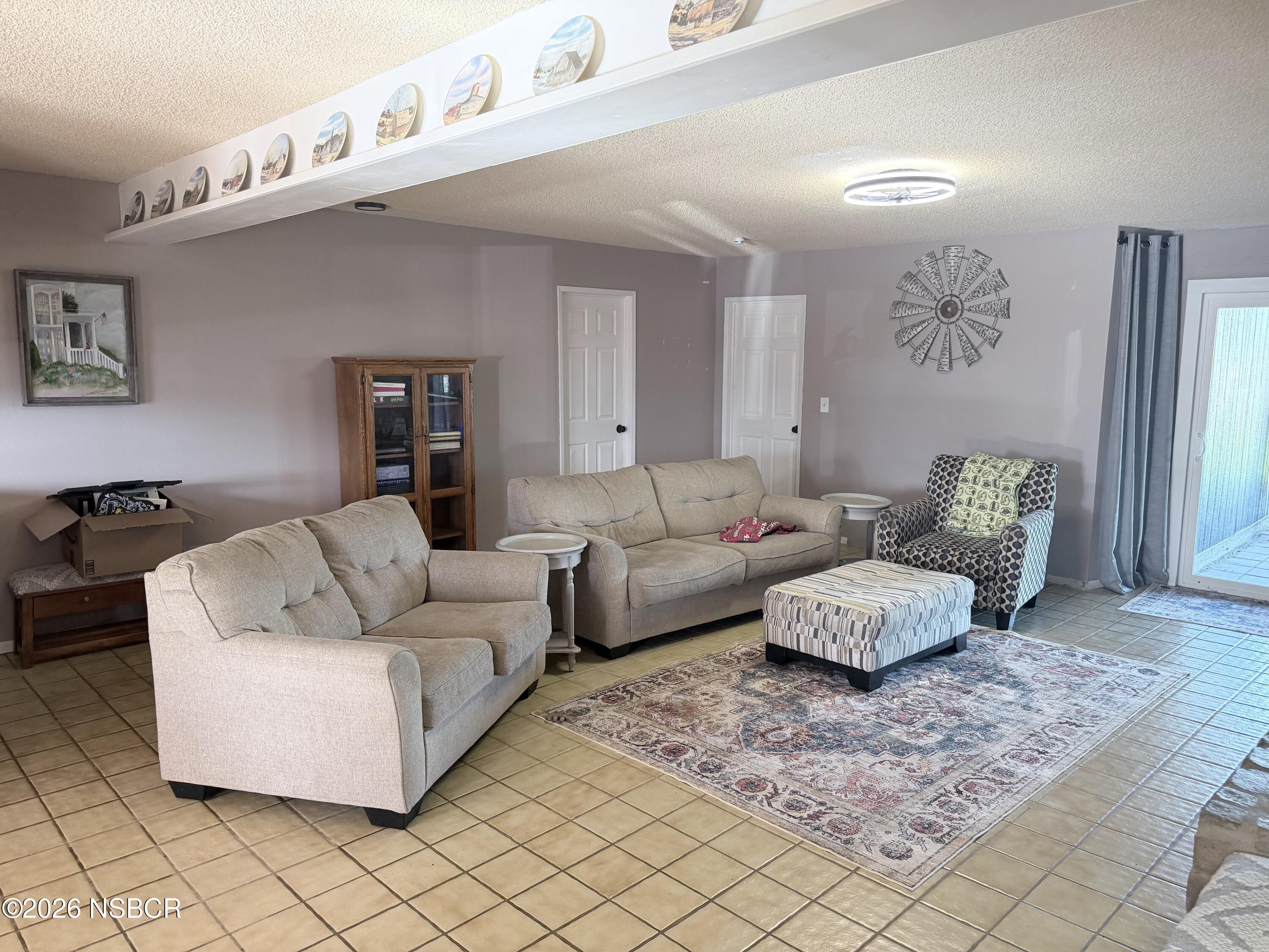 2075 Cambridge Way Santa Maria, CA 93454 - Photo 8 of 48 IMG_5504