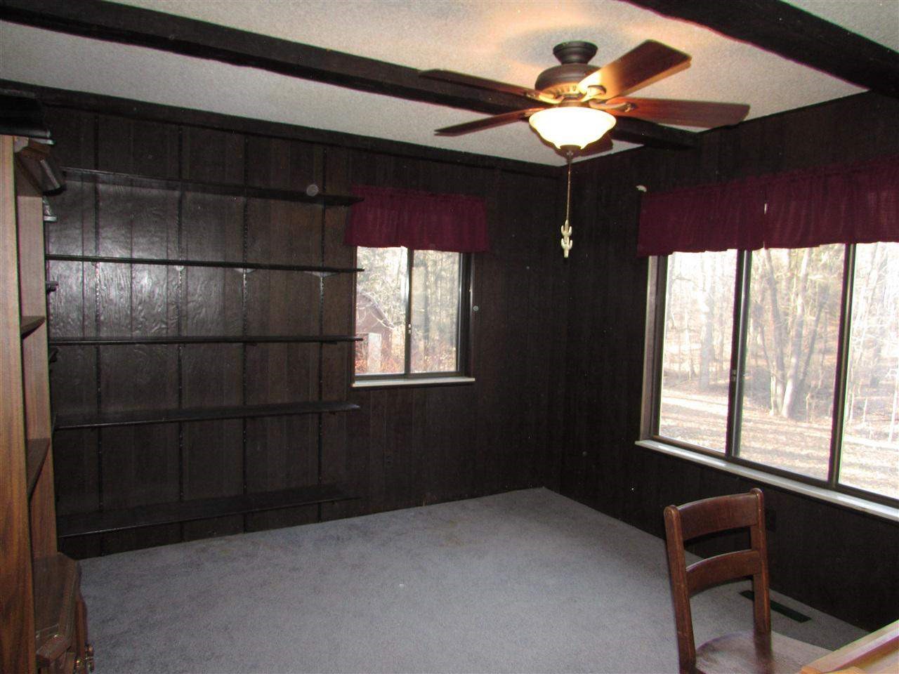 12427 Center Road Fenton, MI 48430 - Photo 18 of 52
