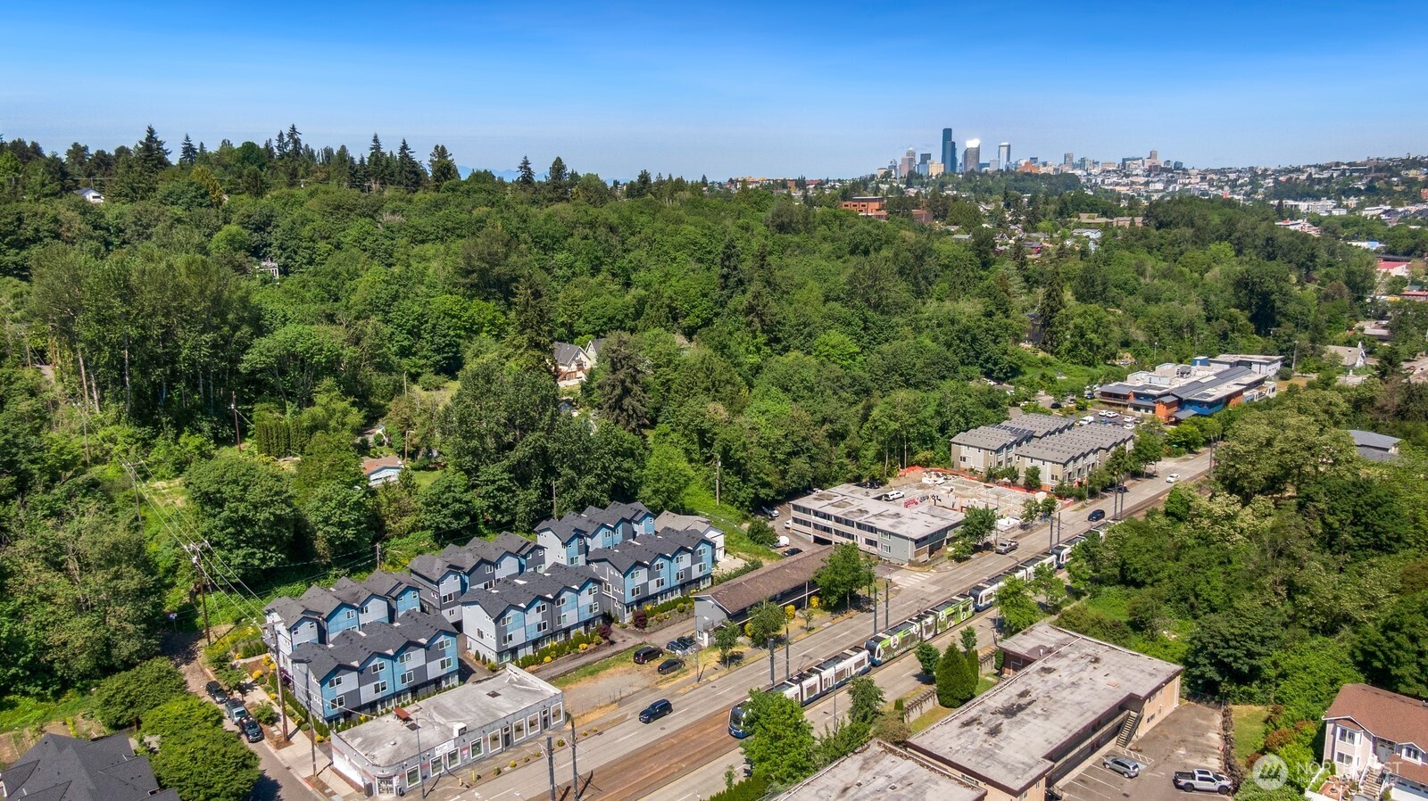 2736 South Andover Street Seattle, WA 98108 - Photo 24 of 24 a view of a city