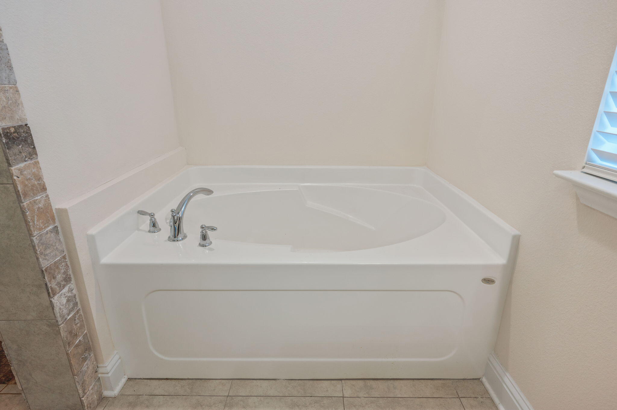 6092 Walk Along Way Crestview, FL 32536 - Photo 21 of 37 18-web-or-mls-6092-walk-along-wy