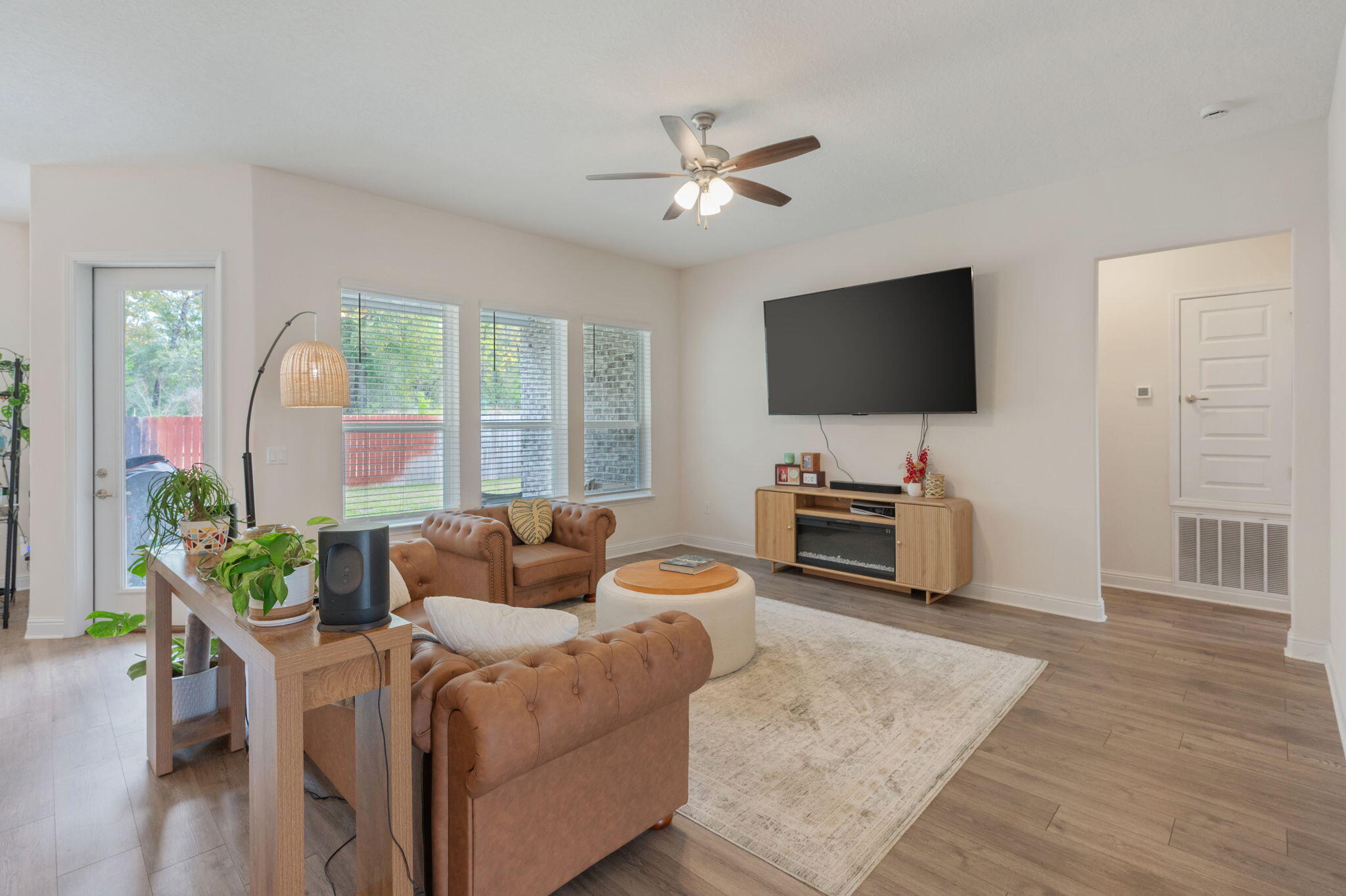 6092 Walk Along Way Crestview, FL 32536 - Photo 6 of 37 6-web-or-mls-6092-walk-along-wy