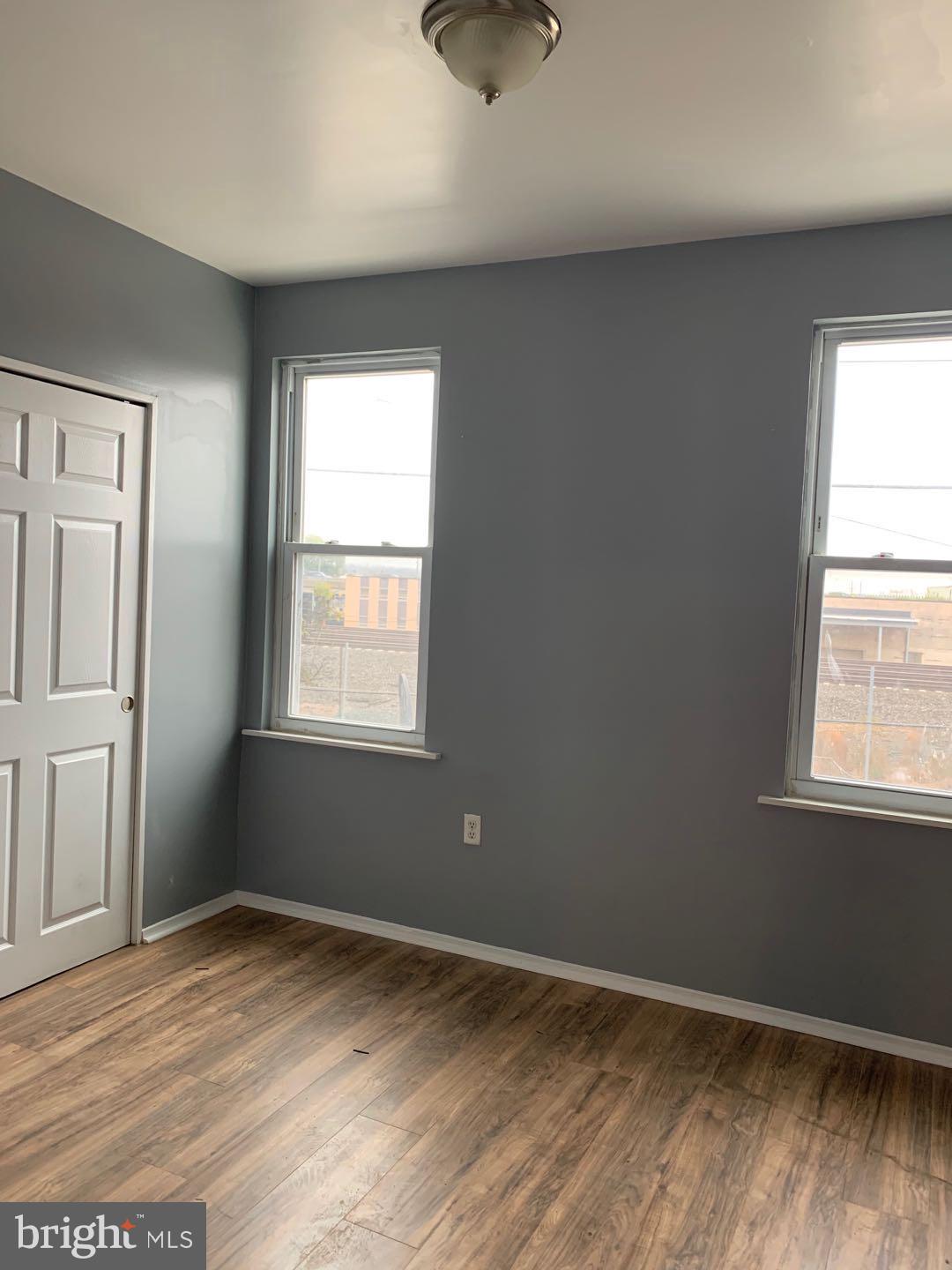 5734 Keystone Street Philadelphia, PA 19135 - Photo 4 of 12 1st bedroom