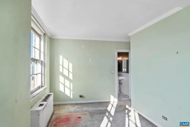 $195,000 | 500 Court Square, Unit 406, Charlottesville, VA 22902